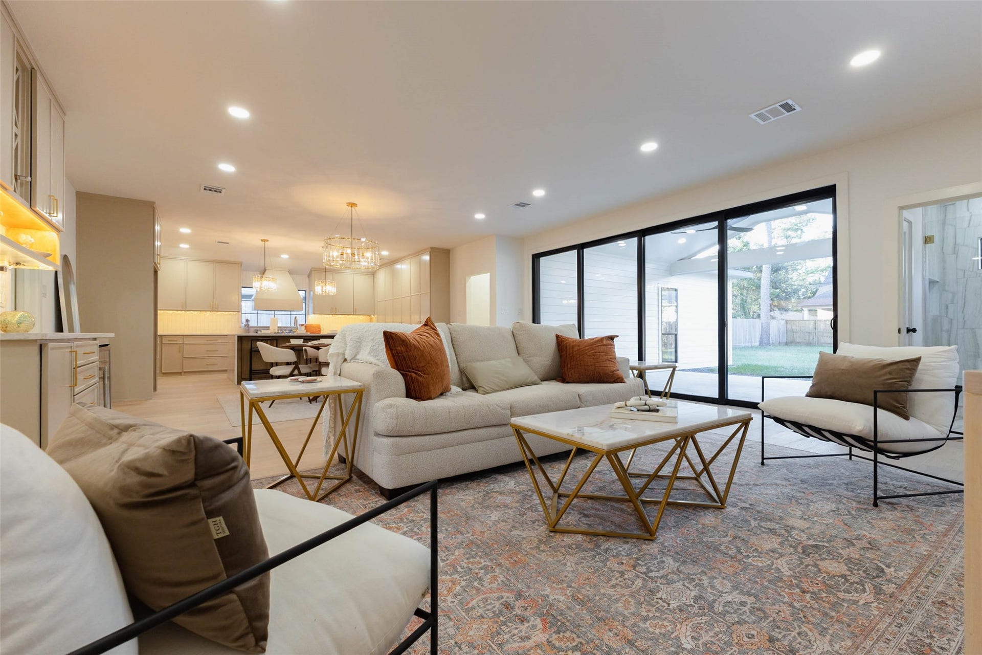 9910 Briarwild Lane, Houston, TX 77080 9910 Briarwild Lane, Houston, TX 77080