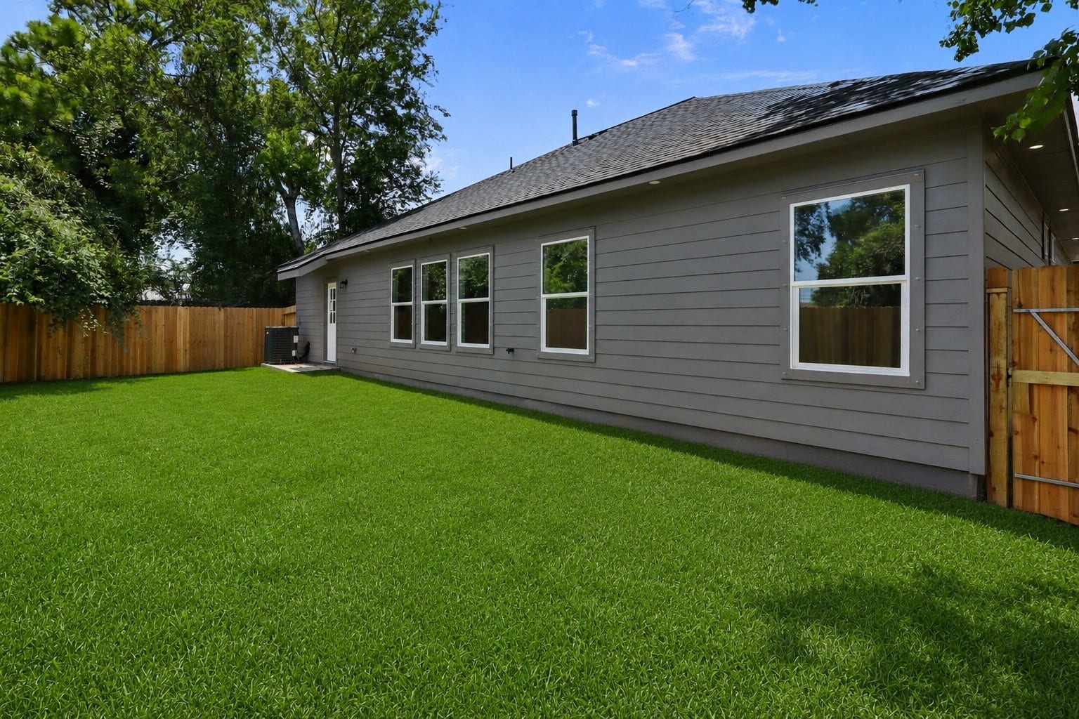 5815 Woodrow Street, Texas City, TX 77591 Another view of the Patio fully fenced