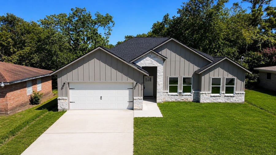 Property photo for 5815 Woodrow Street, Texas City, TX