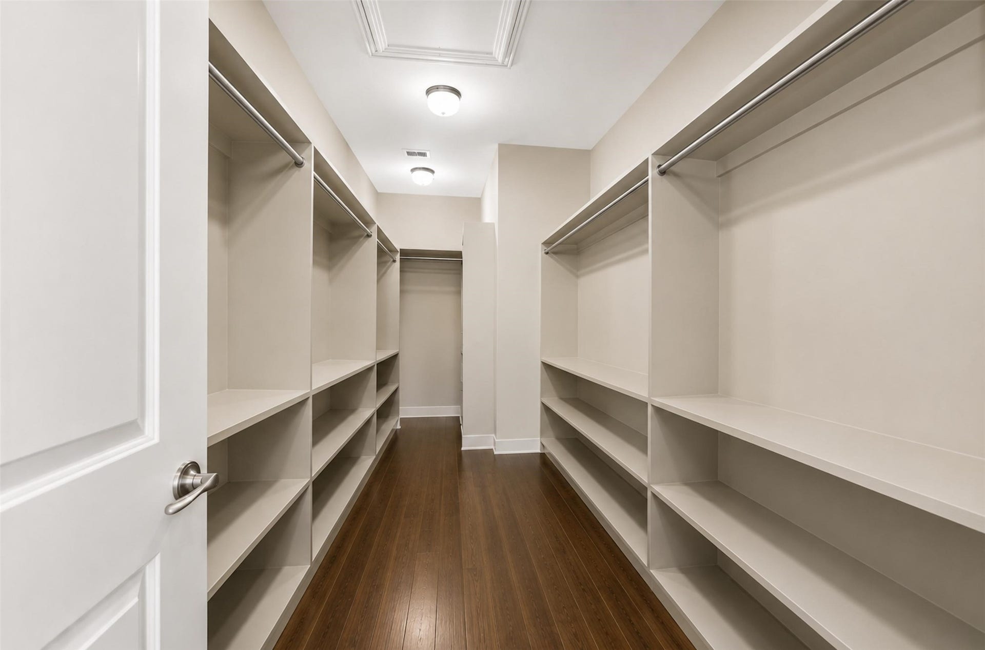 4217 Feagan Street, Houston, TX 77007 Primary closet