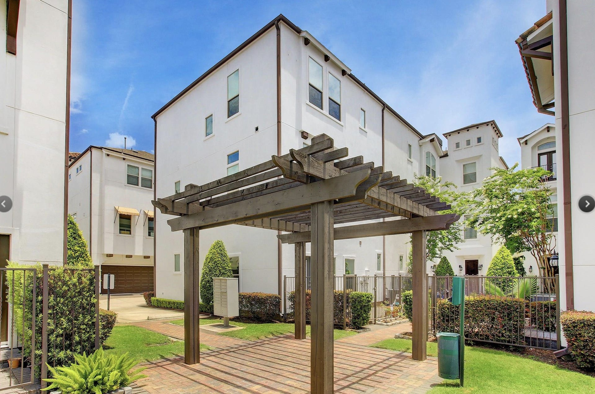 4217 Feagan Street, Houston, TX 77007 4217 Feagan Street, Houston, TX 77007