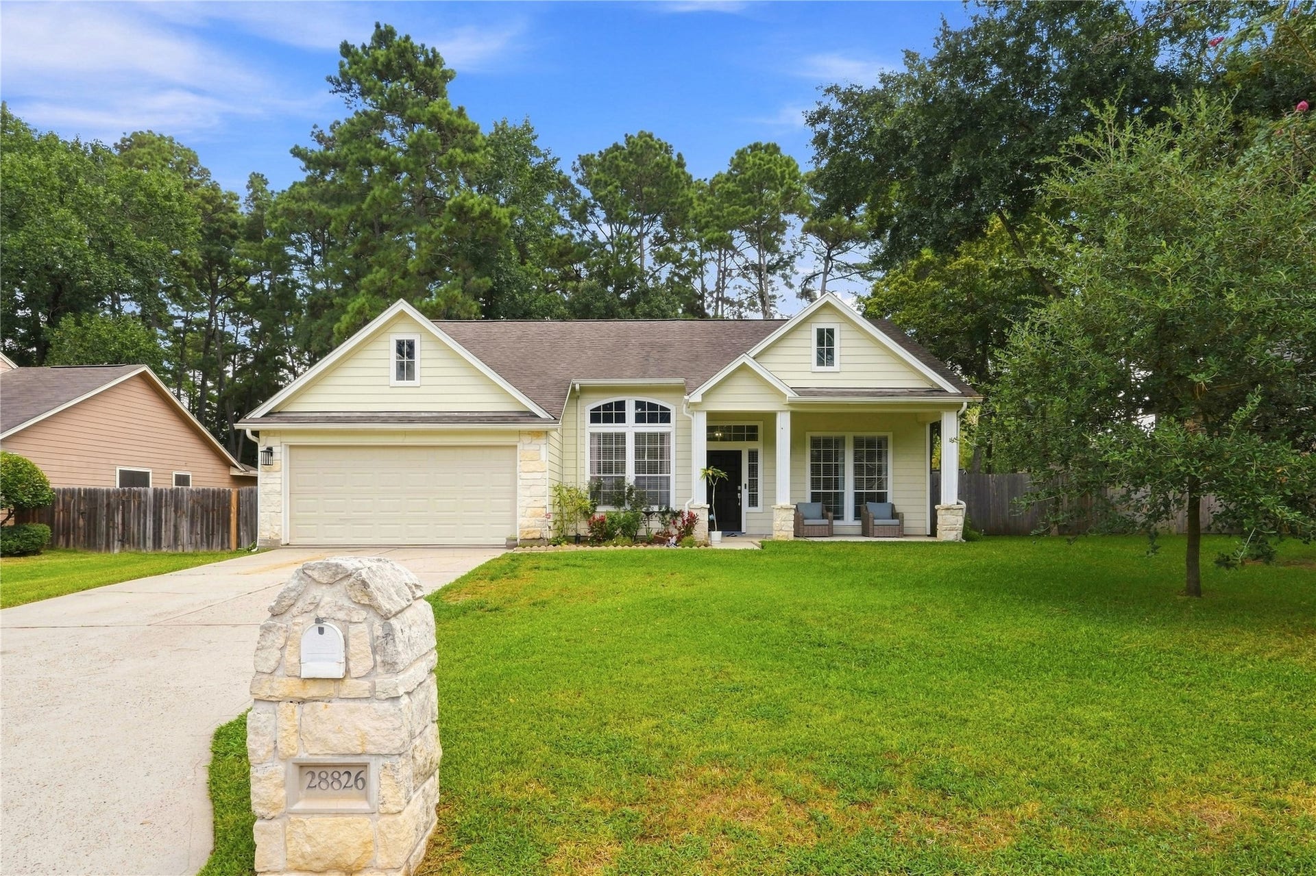 28826 Forest Hill Drive, Magnolia, TX 77355
