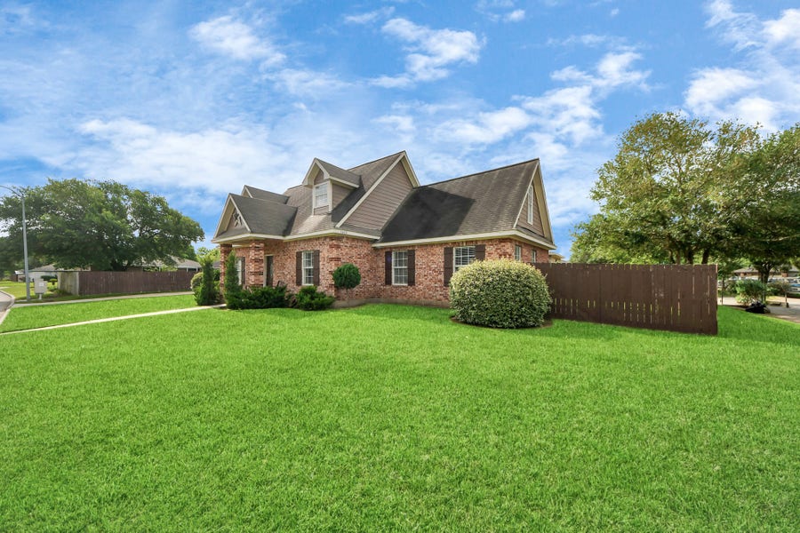 Property photo for 1603 Dove Run, Brookshire, TX