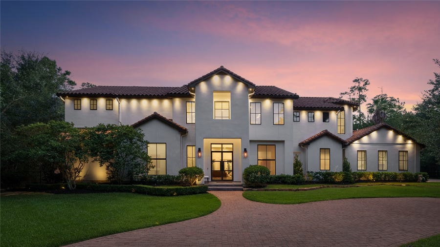 Property photo for 19 W Palmer Point, The Woodlands, TX
