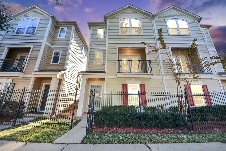 Property photo for 1117 Palmer Street, Houston, TX
