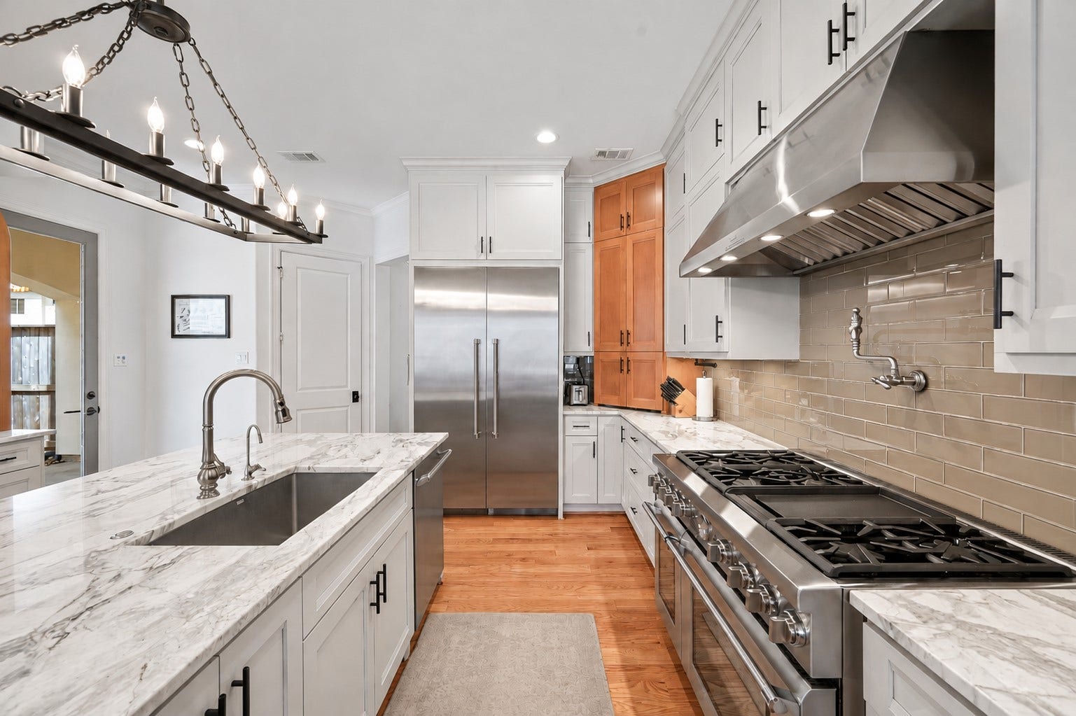 4021 Glenshire Street, Houston, TX 77025 4021 Glenshire Street, Houston, TX 77025