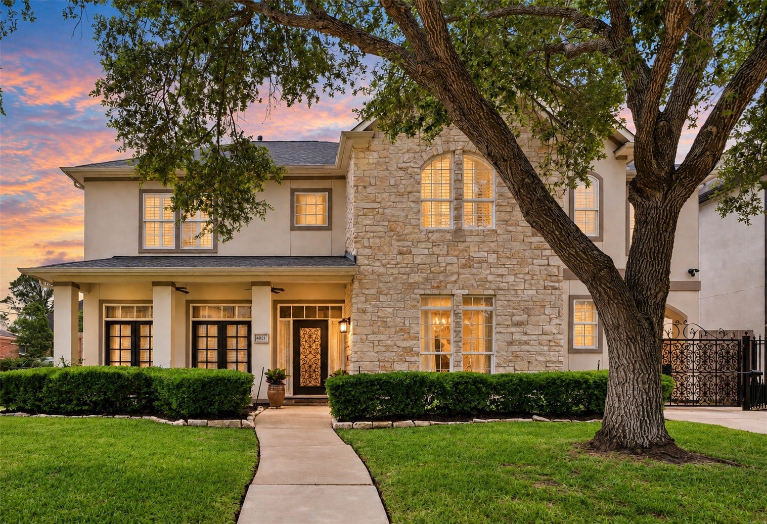 4021 Glenshire Street, Houston, TX 77025 4021 Glenshire Street, Houston, TX 77025