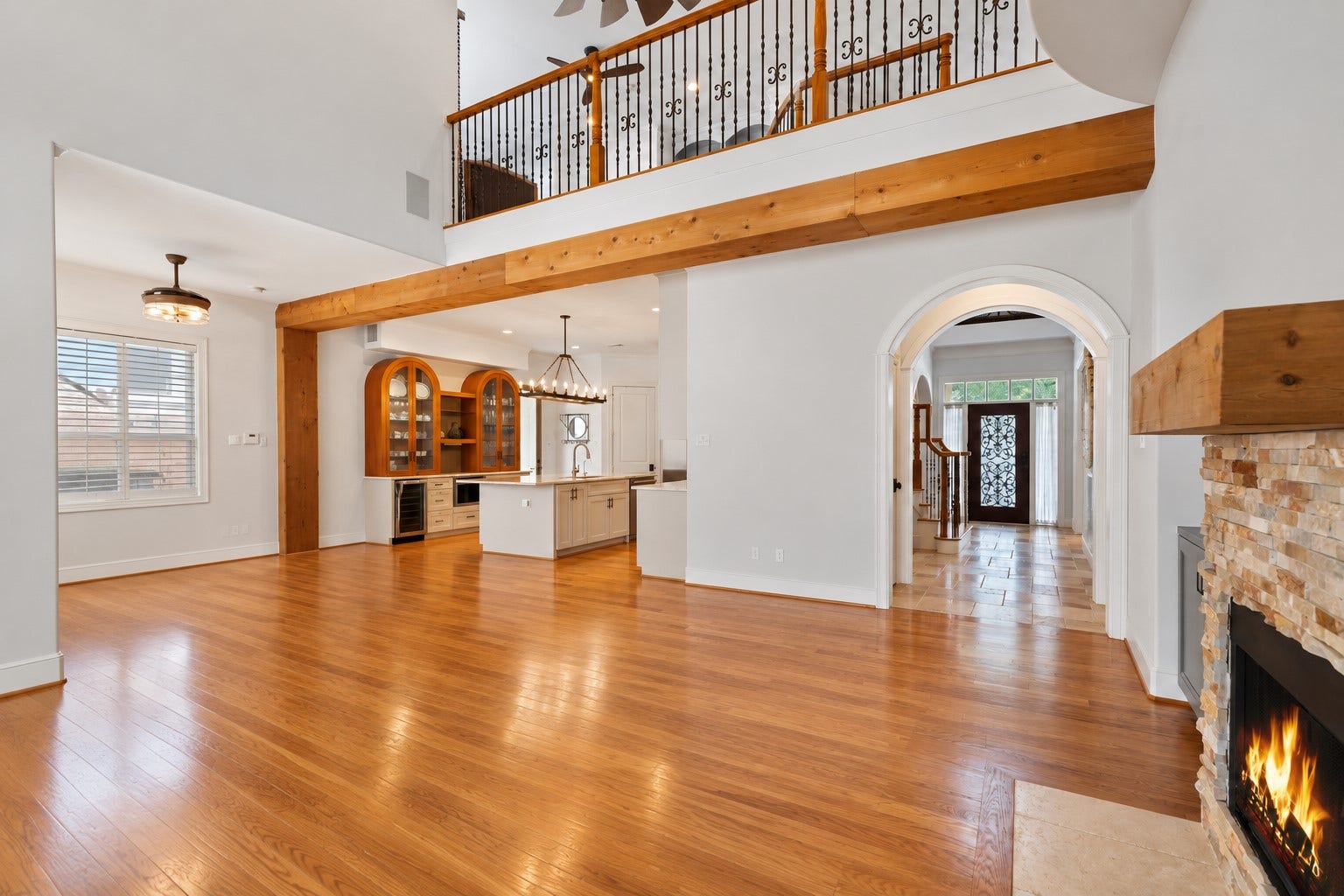 4021 Glenshire Street, Houston, TX 77025 4021 Glenshire Street, Houston, TX 77025