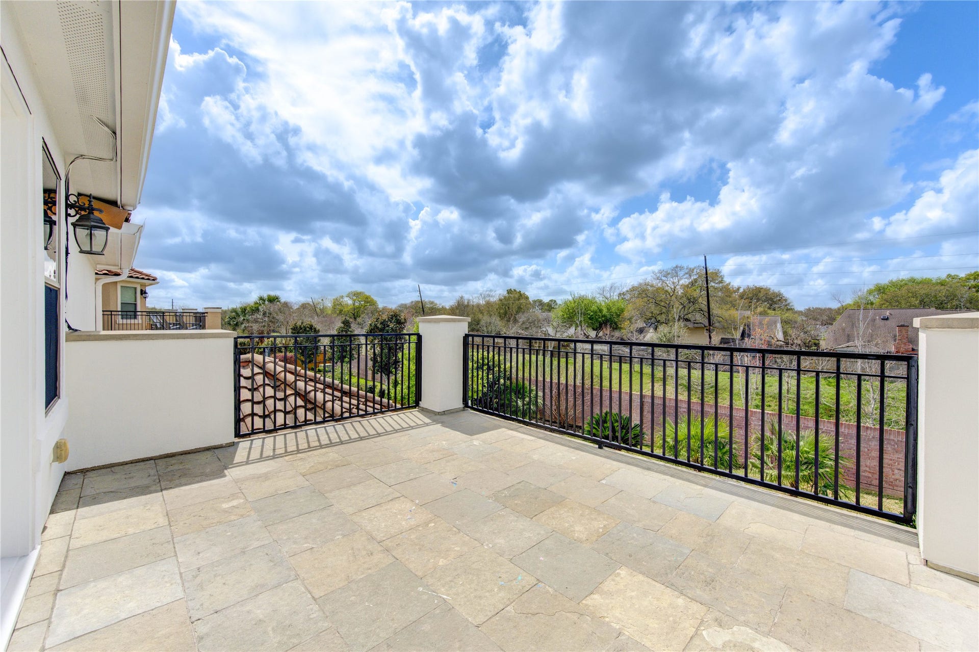 14014 Hampton Cove Drive, Houston, TX 77077 Private balcony overlooking the pool with complete privacy.