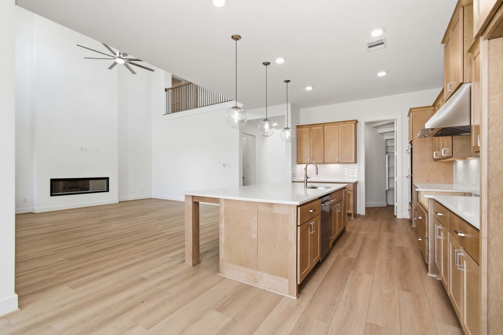 7311 Lilac Orchid Lane, Katy, TX 77493 7311 Lilac Orchid Lane, Katy, TX 77493
