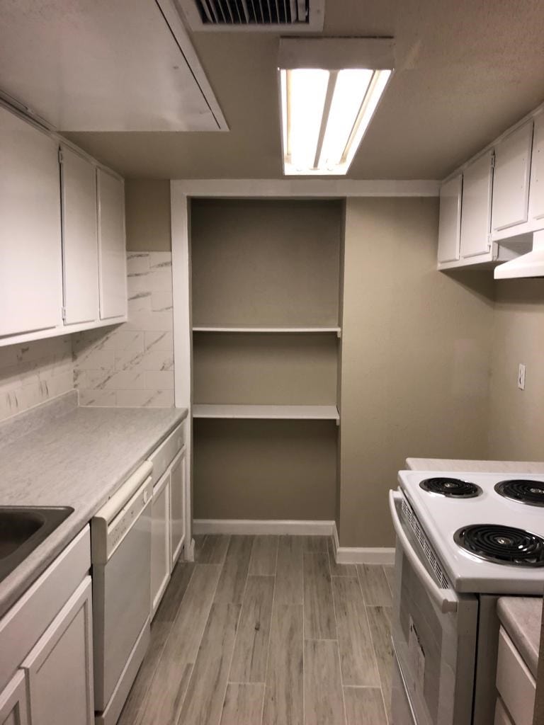 811 Threadneedle Street, #286, Houston, TX 77079 811 Threadneedle Street, #286, Houston, TX 77079