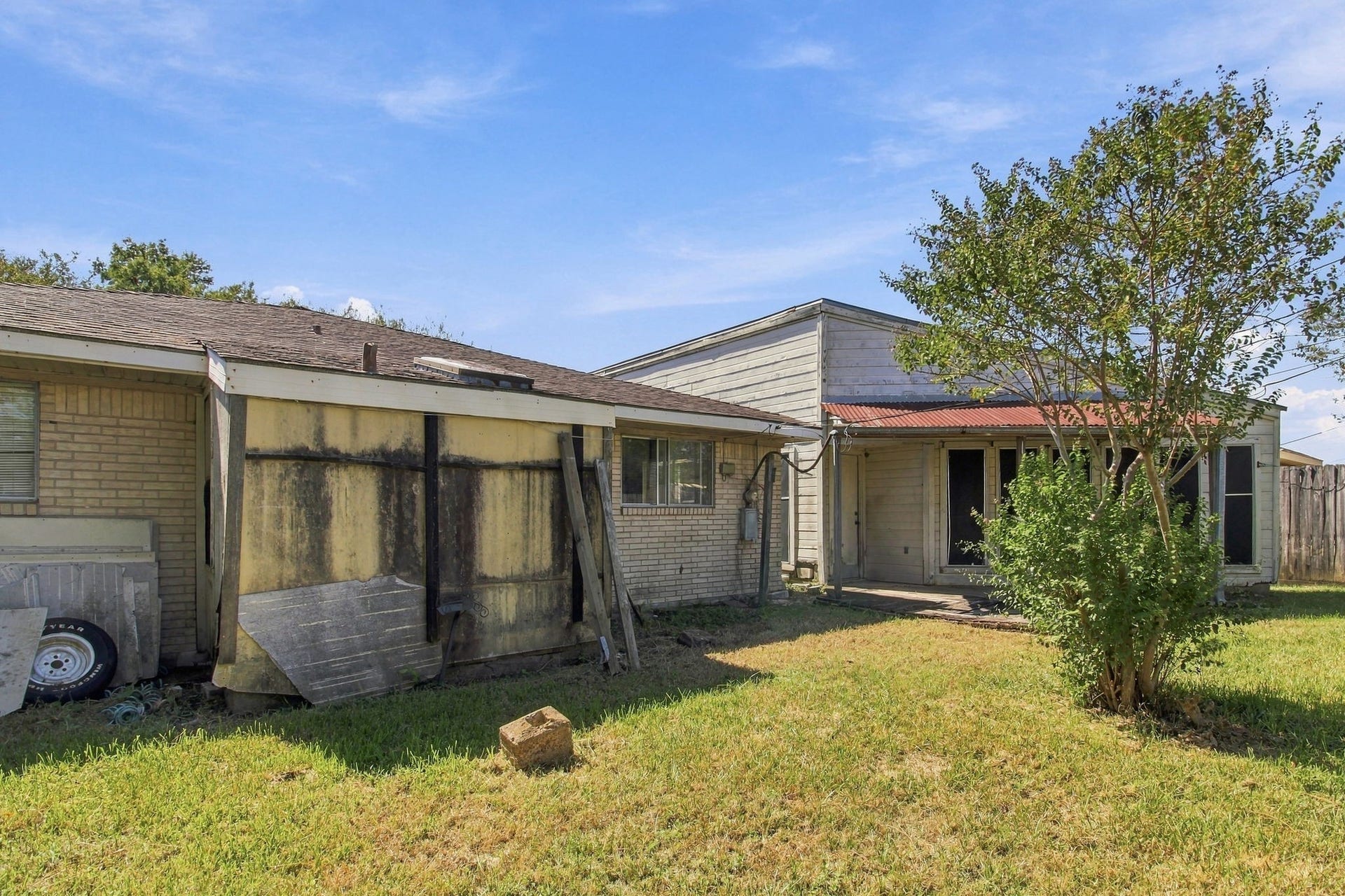 2525 Pickerton Drive, Deer Park, TX 77536 2525 Pickerton Drive, Deer Park, TX 77536