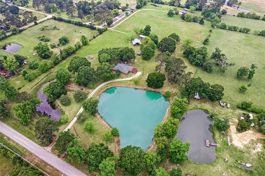 Property photo for 26523 Dobbin Huffsmith Road, Magnolia, TX