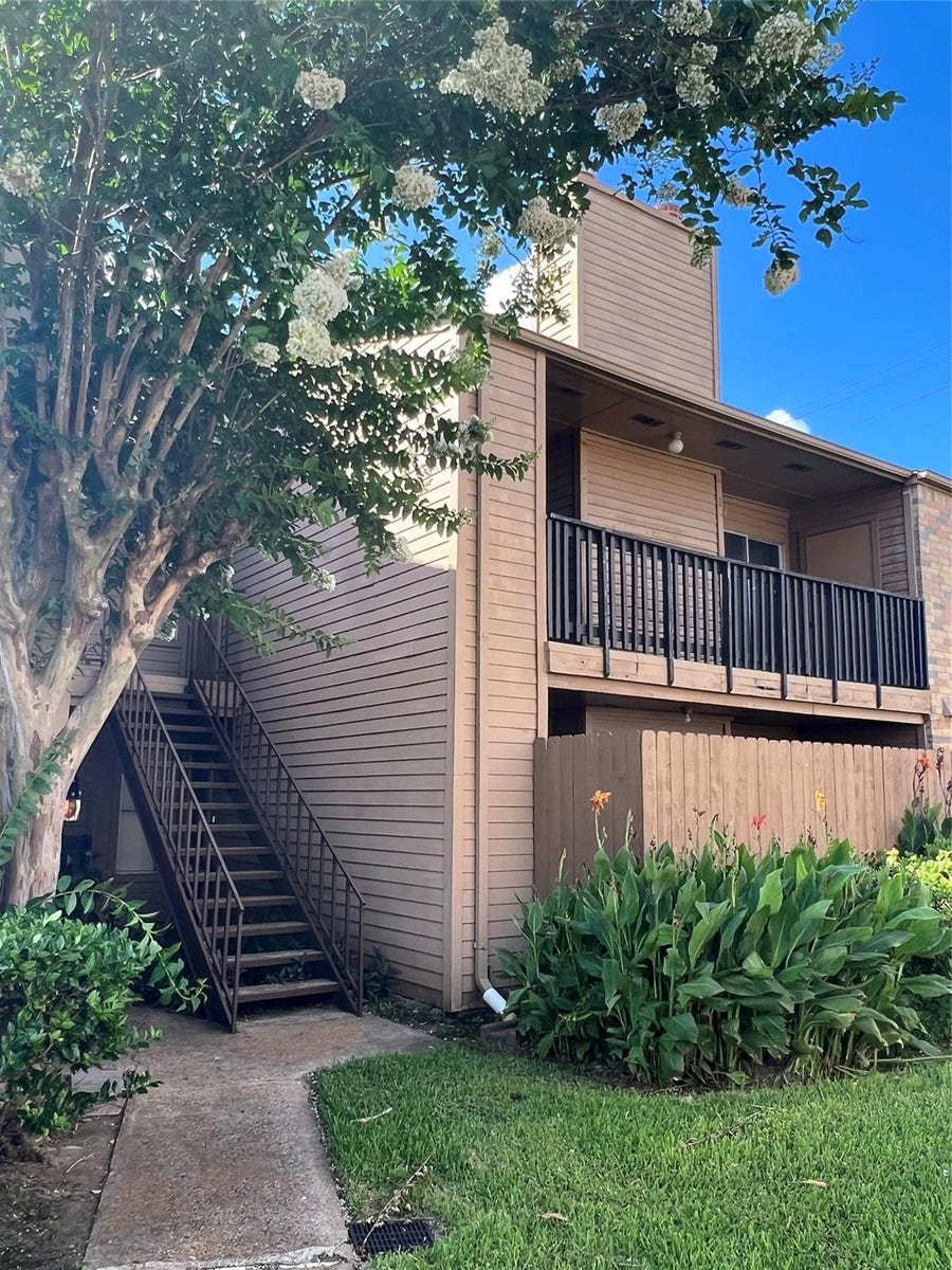 Property photo for 10555 Turtlewood Court, #3005, Houston, TX