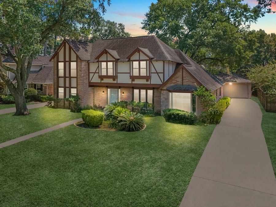 Property photo for 8011 Liberty Elm Court, Spring, TX