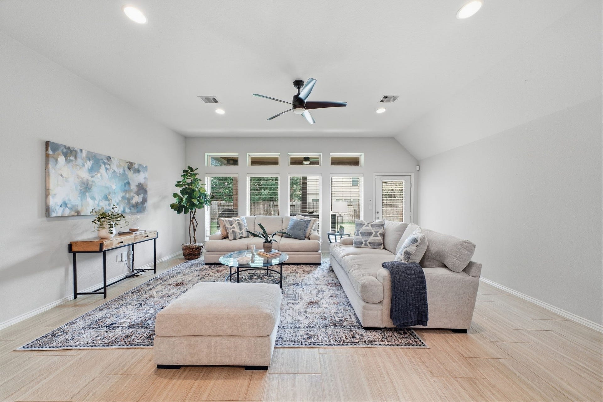 2903 Thornridge Bend Court, Pearland, TX 77584 2903 Thornridge Bend Court, Pearland, TX 77584