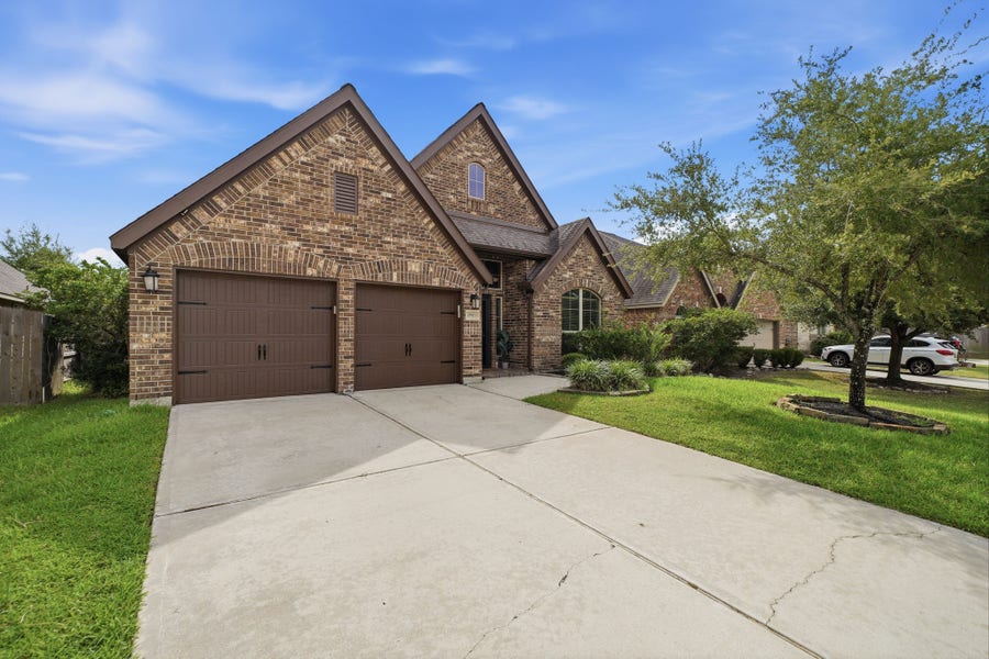 Property photo for 2903 Thornridge Bend Court, Pearland, TX