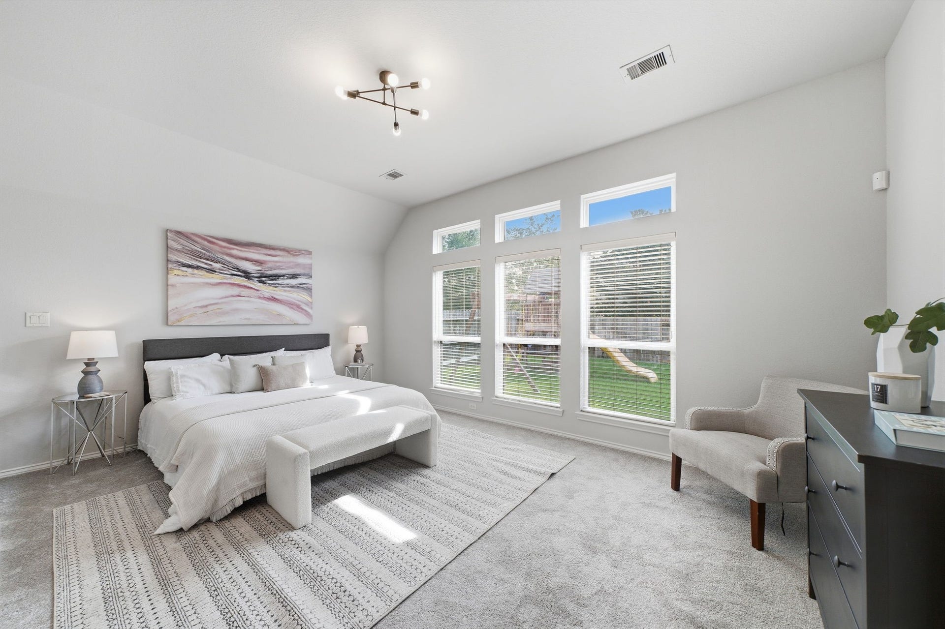 2903 Thornridge Bend Court, Pearland, TX 77584 The primary bedroom