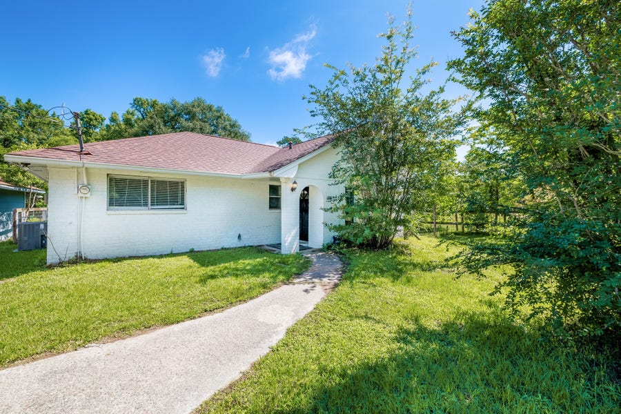Property photo for 12826 Hill Dr, Conroe, TX