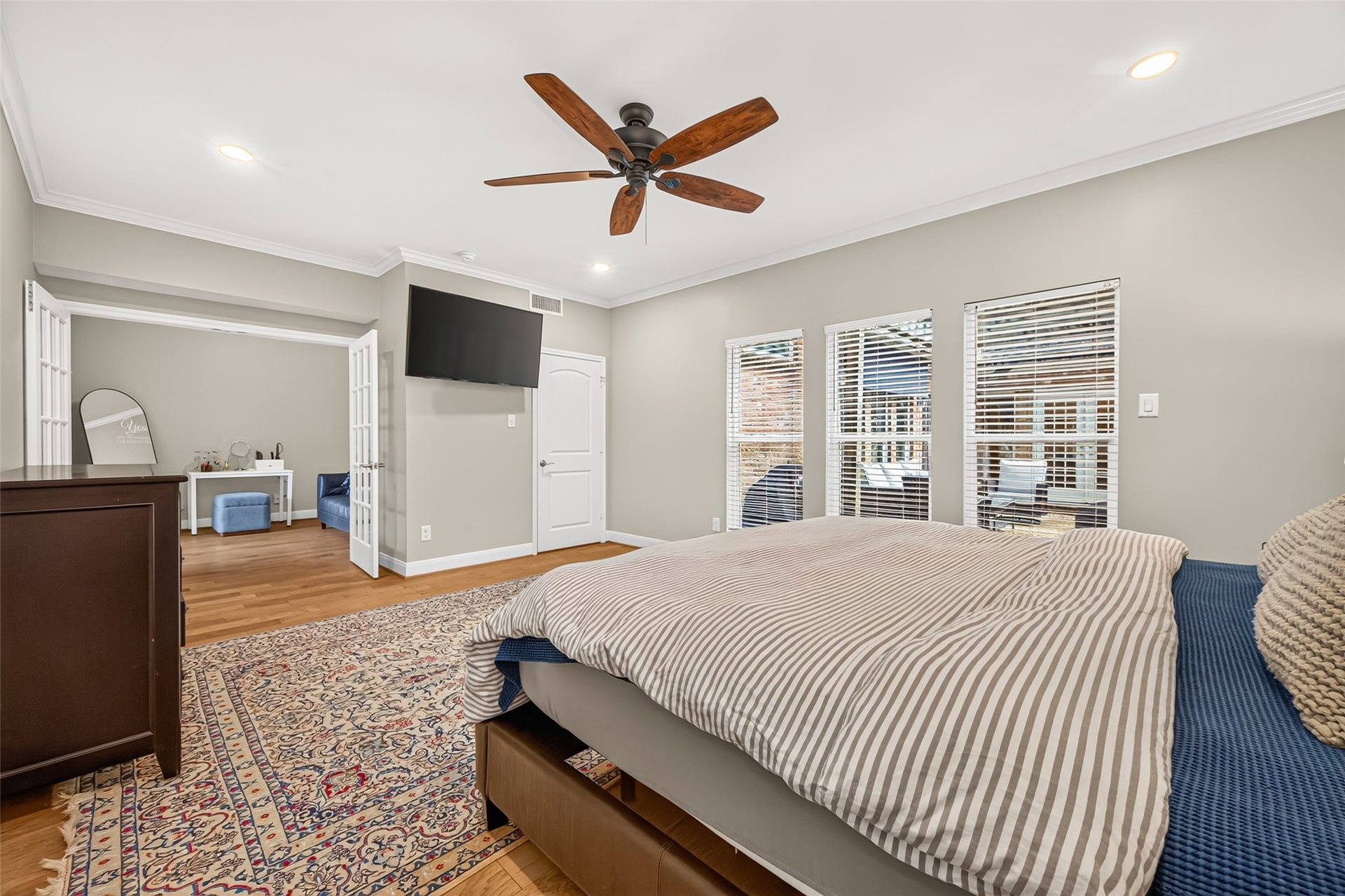 1122 Daria Drive, Houston, TX 77079 Primary bedroom opens to a separate room that can be a sitting room/office/nursery/etc.!