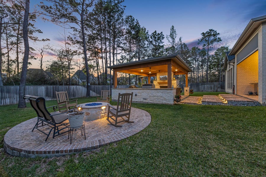 Property photo for 137 Sweeping Valley Drive, Montgomery, TX