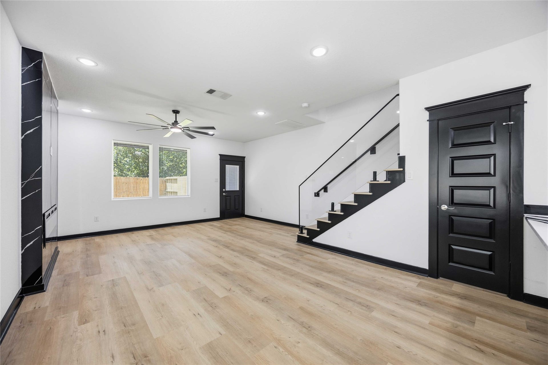 8028 Penrod Street, #A/B, Houston, TX 77028 8028 Penrod Street, #A/B, Houston, TX 77028