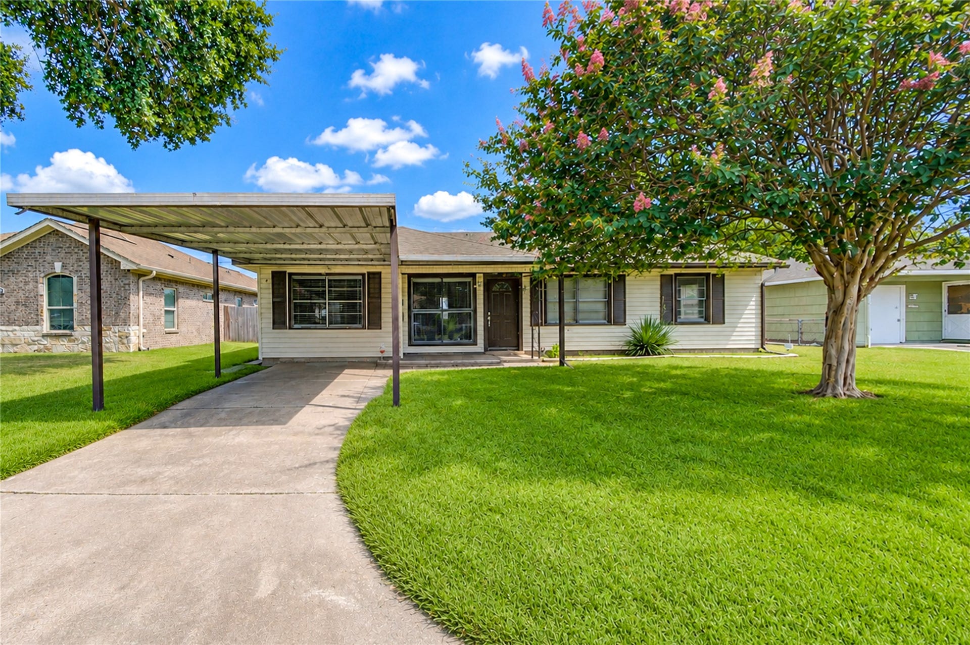 3205 Hays Street, Pasadena, TX 77503 3205 Hays Street, Pasadena, TX 77503