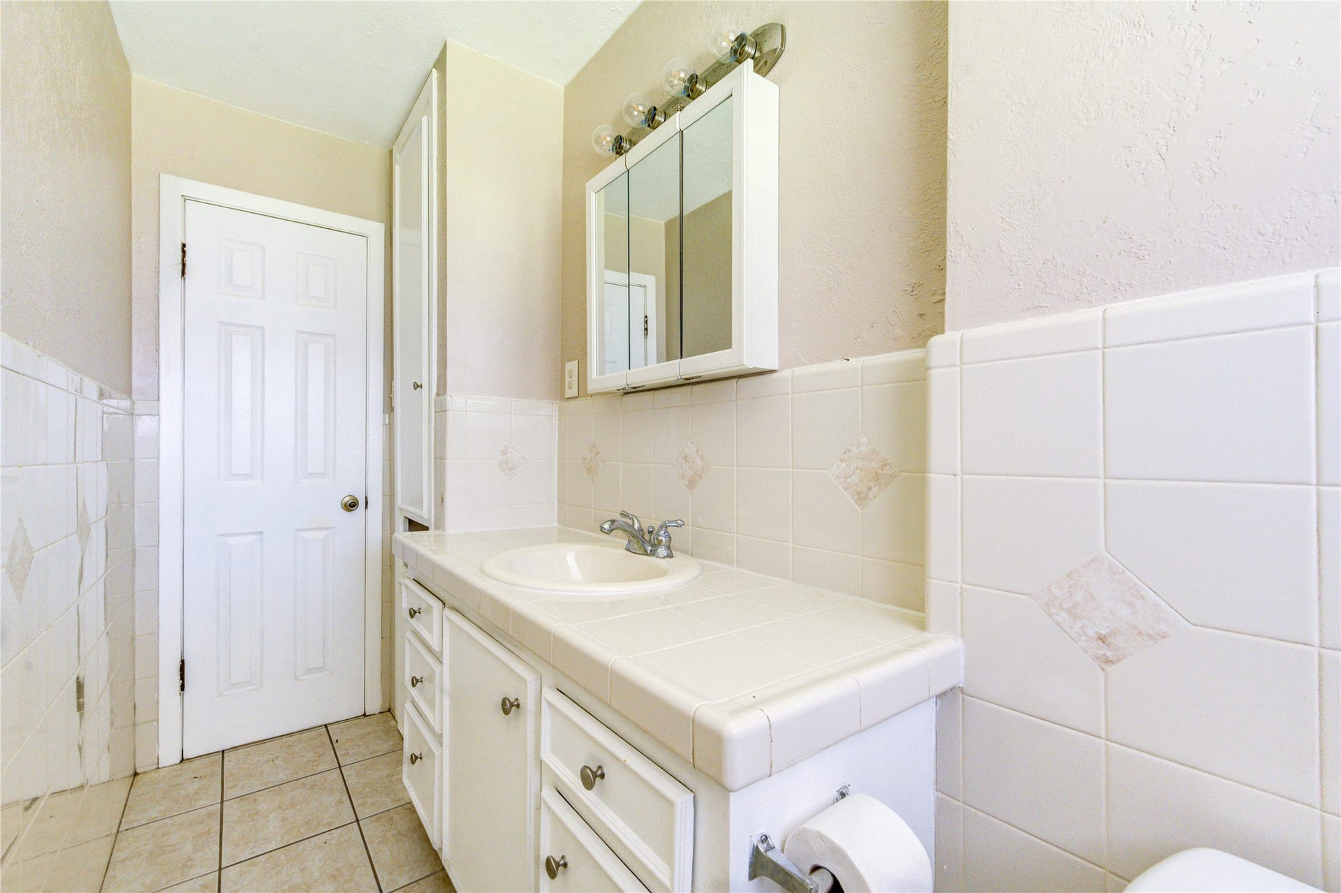 3205 Hays Street, Pasadena, TX 77503 3205 Hays Street, Pasadena, TX 77503
