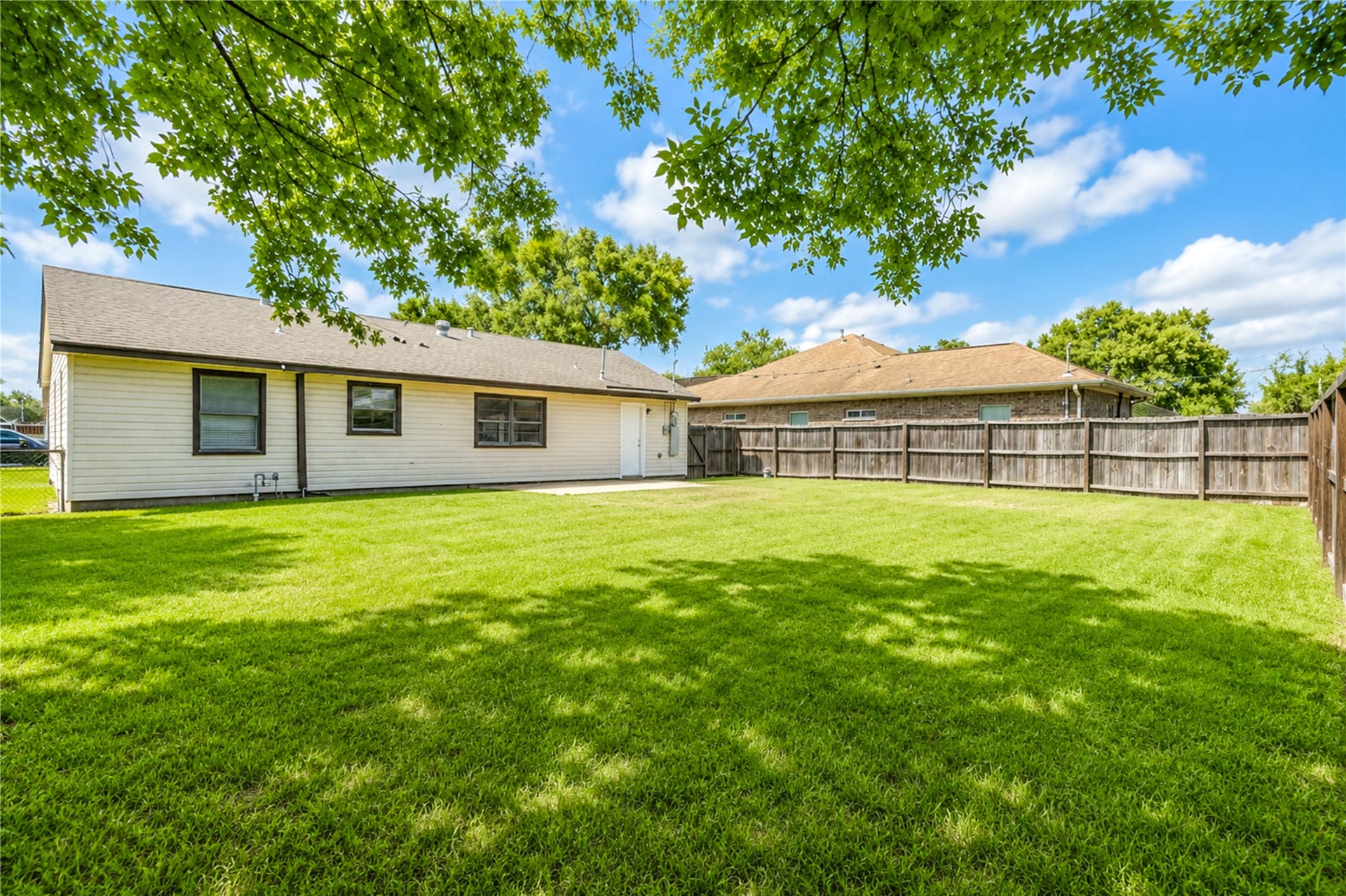 3205 Hays Street, Pasadena, TX 77503 3205 Hays Street, Pasadena, TX 77503