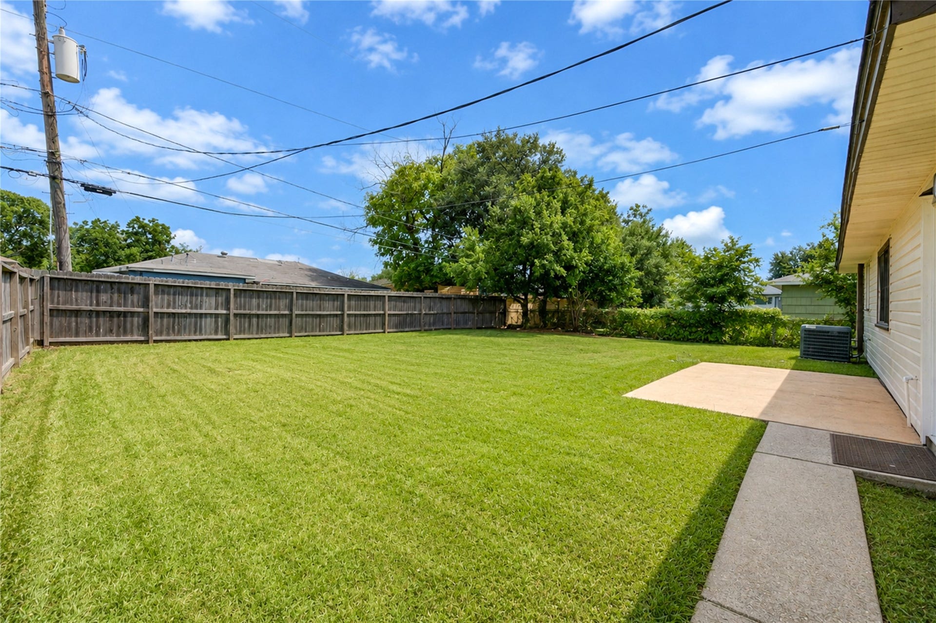 3205 Hays Street, Pasadena, TX 77503 3205 Hays Street, Pasadena, TX 77503