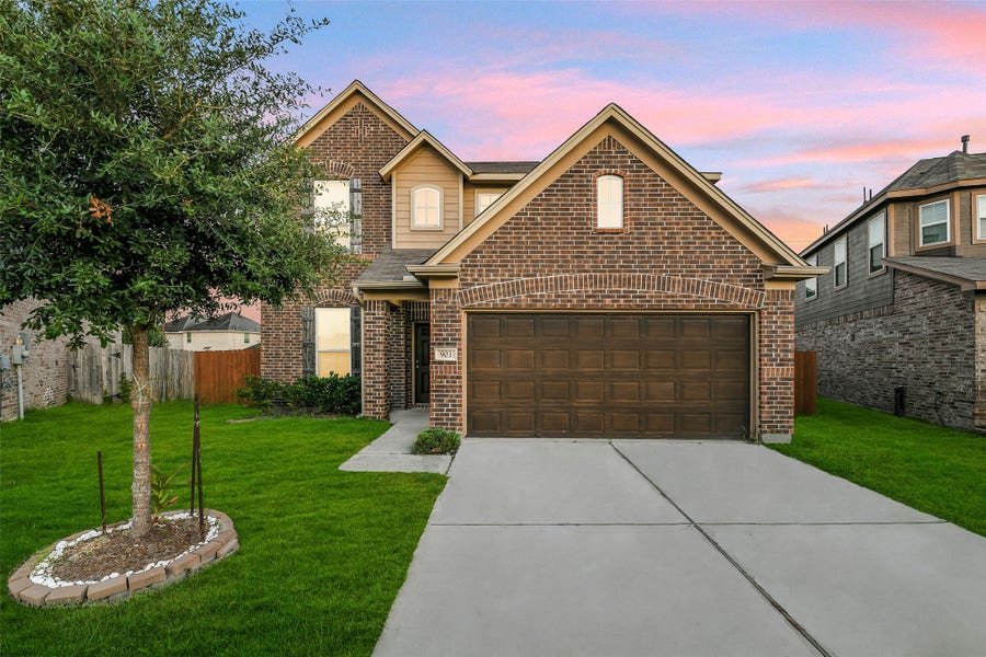 Property photo for 903 Willowick Bay Drive, Houston, TX