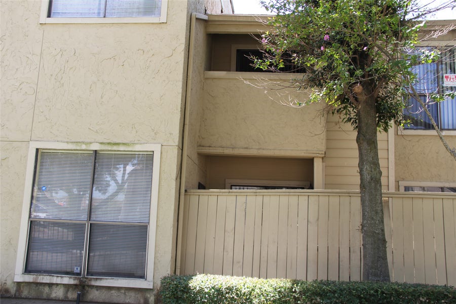 Property photo for 9303 Pagewood Lane, Houston, TX