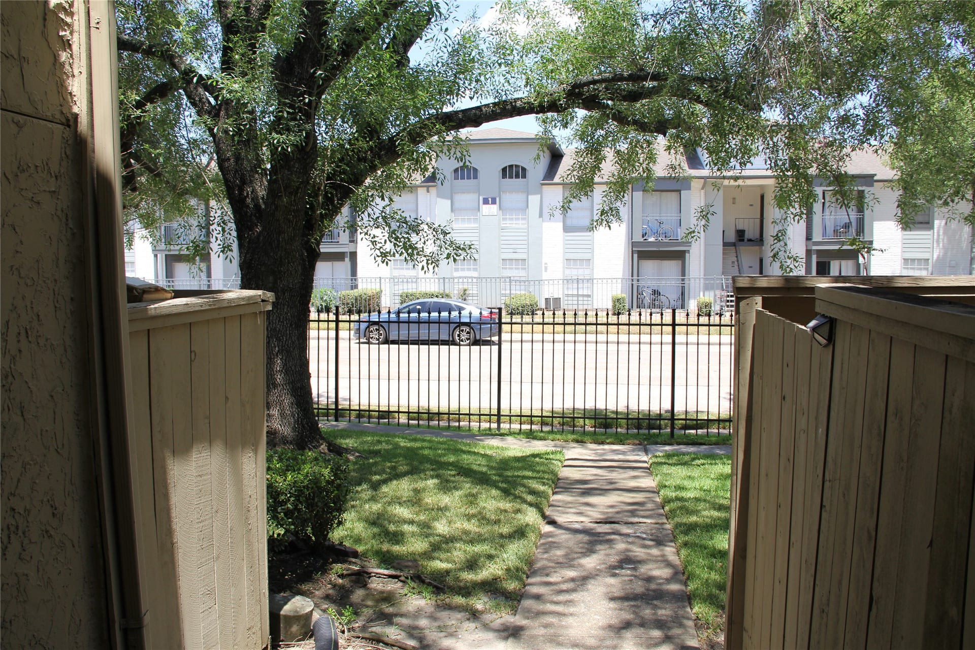 9303 Pagewood Lane, Houston, TX 77063