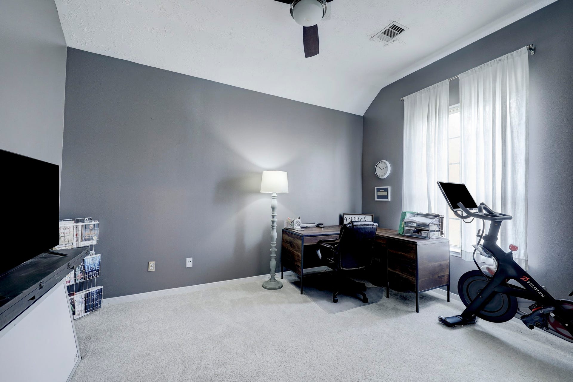 3323 Masters Point Drive, Houston, TX 77091