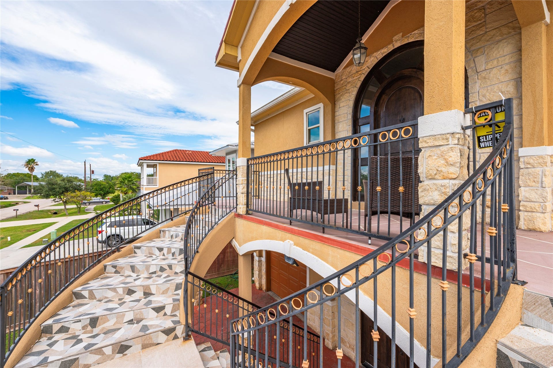 615 29th Street, San Leon, TX 77539 615 29th Street, San Leon, TX 77539