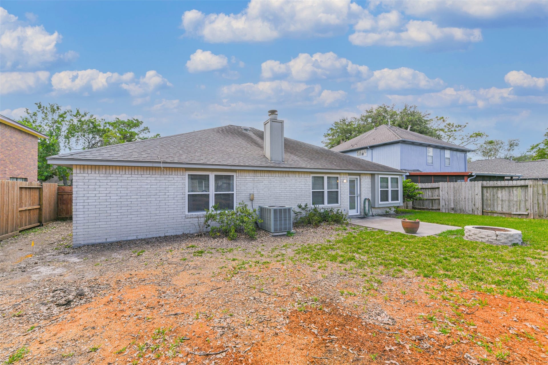 2002 Edinburg Avenue, League City, TX 77573 2002 Edinburg Avenue, League City, TX 77573