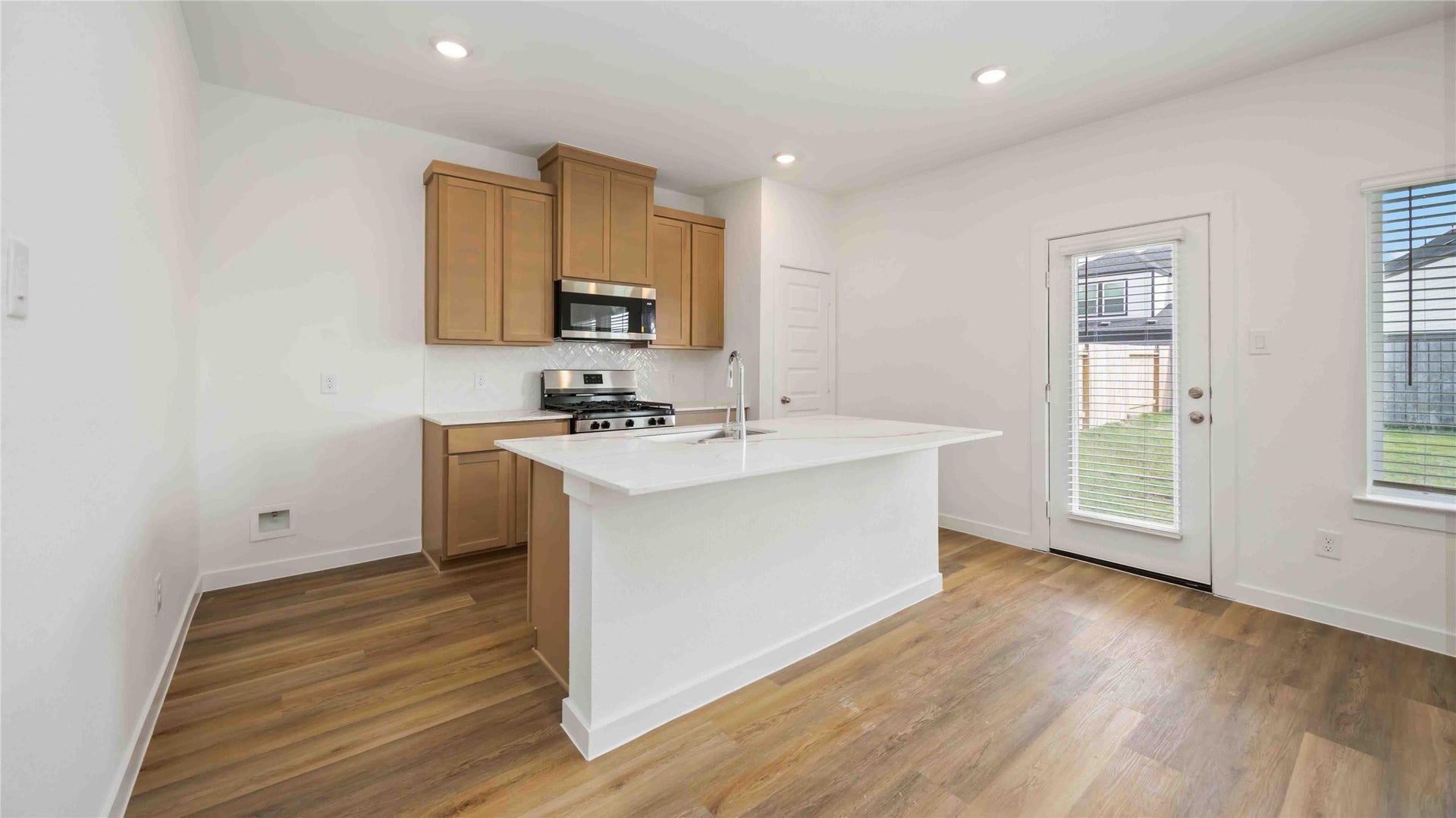 2626 McHenry Landing Lane, Houston, TX 77051