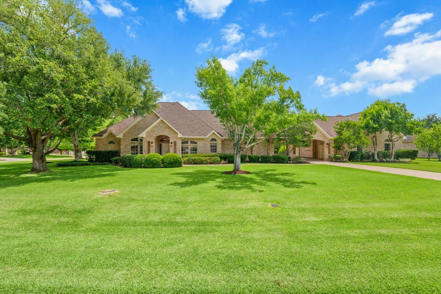Property photo for 4618 Wentworth Drive, Fulshear, TX