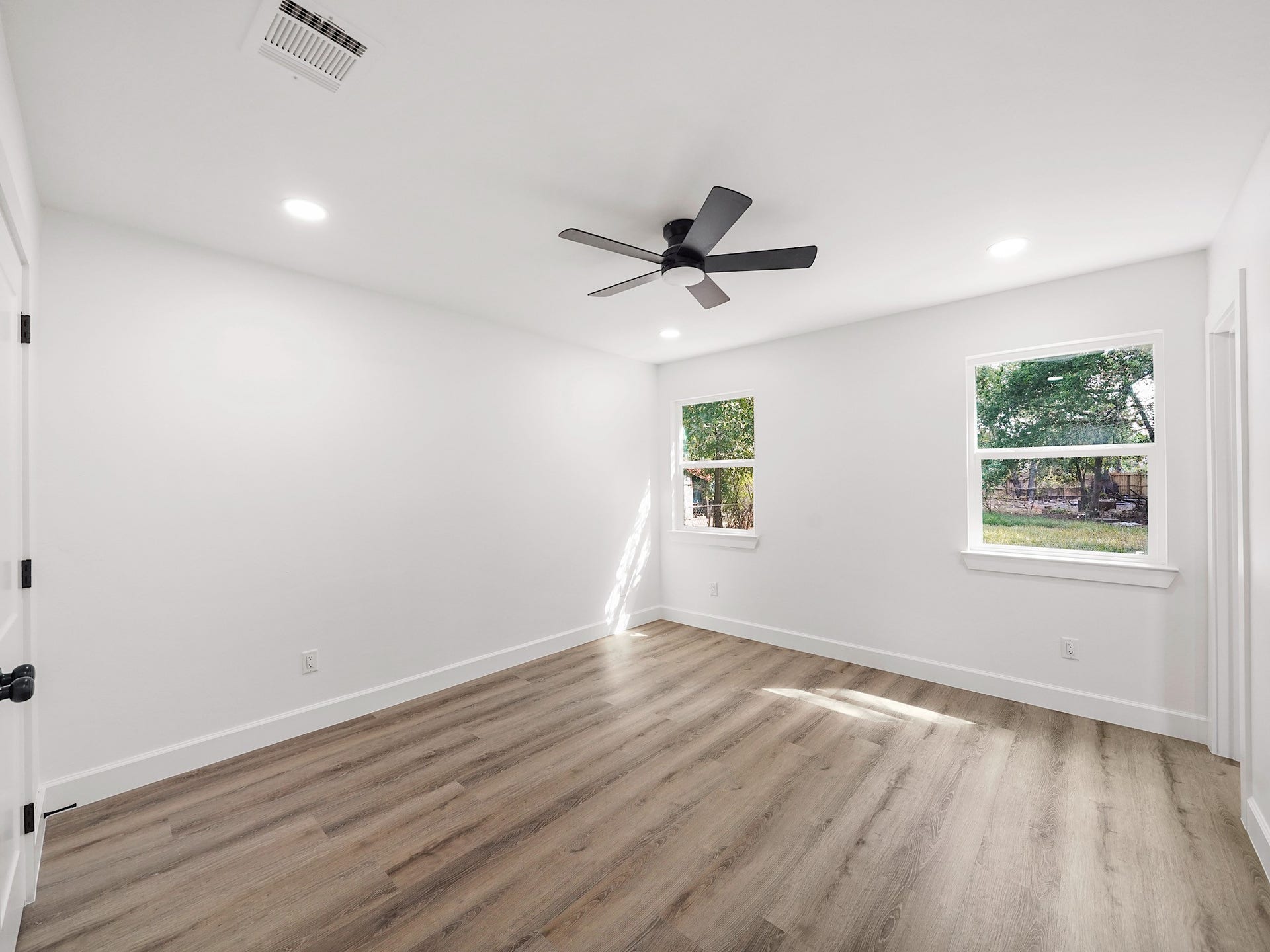 1619 Bearle Street, Pasadena, TX 77506 1619 Bearle Street, Pasadena, TX 77506