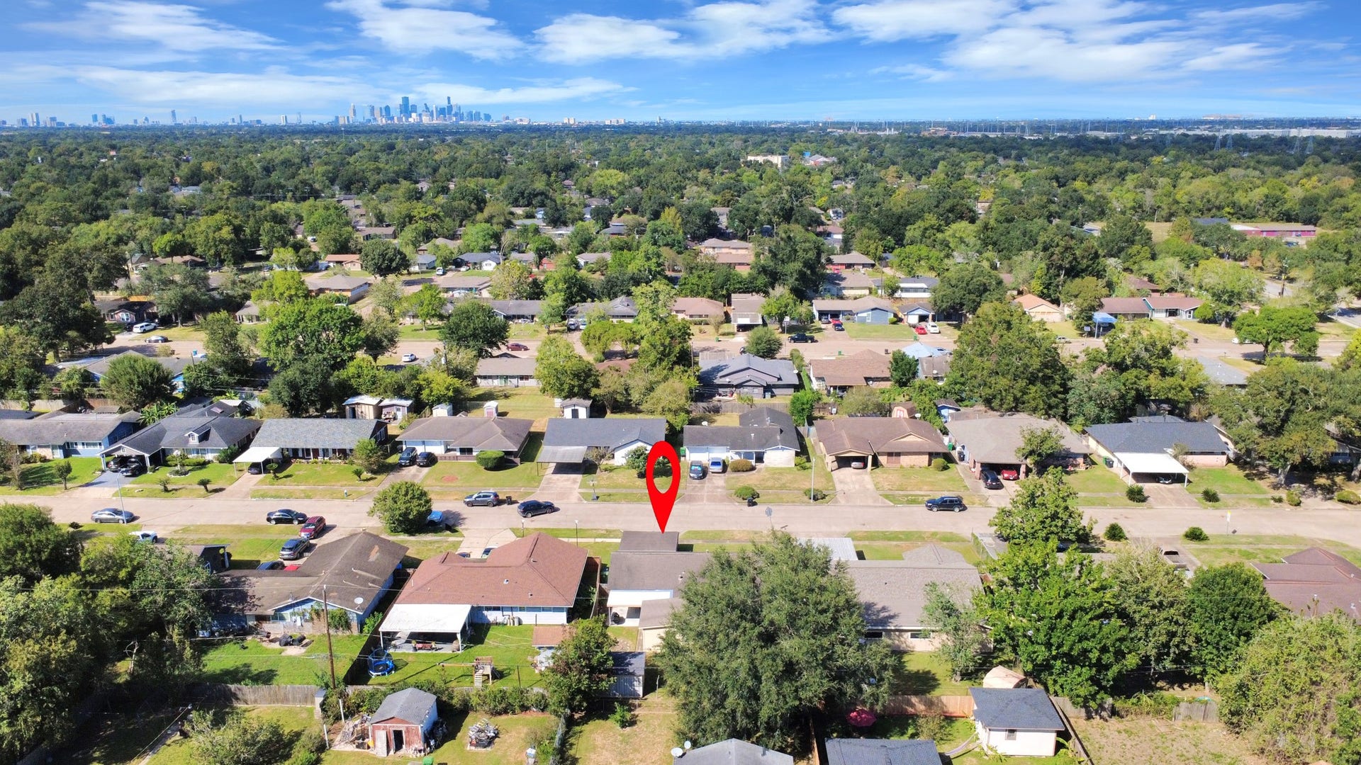 5846 Hirondel Street, Houston, TX 77033