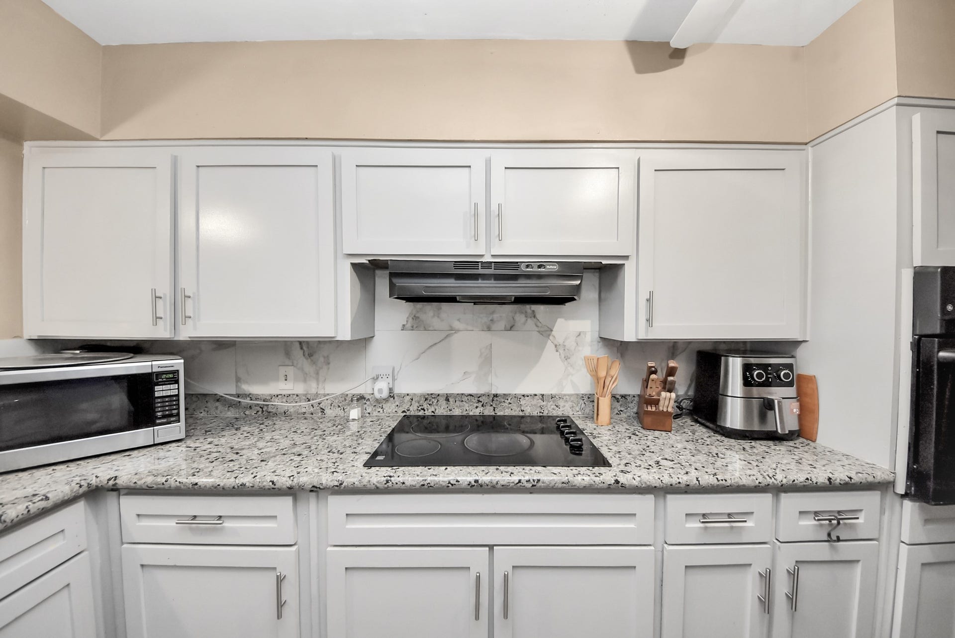 5846 Hirondel Street, Houston, TX 77033