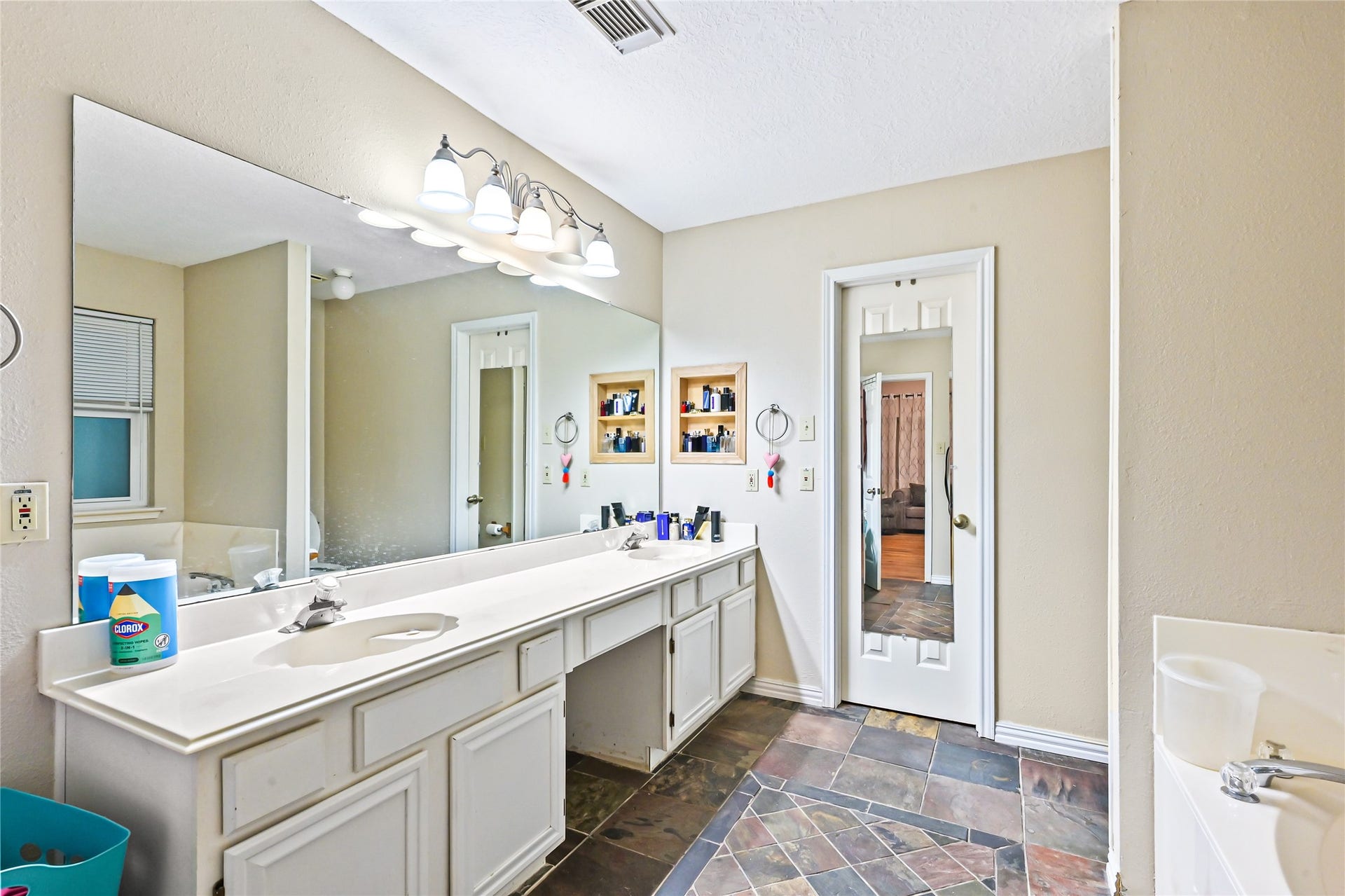 18911 Sandia Pines Drive, Humble, TX 77346 18911 Sandia Pines Drive, Humble, TX 77346
