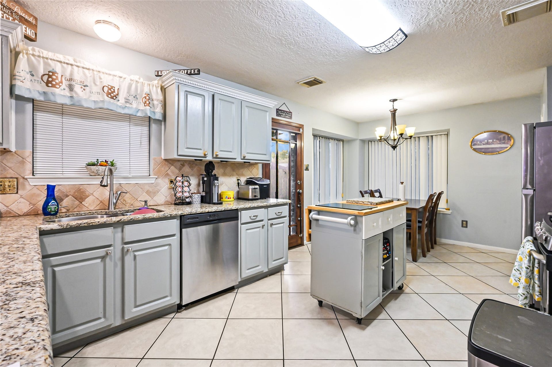 18911 Sandia Pines Drive, Humble, TX 77346 18911 Sandia Pines Drive, Humble, TX 77346