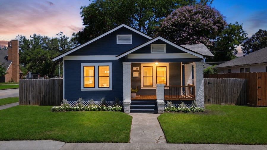 Property photo for 1139 W Gardner Street, Houston, TX