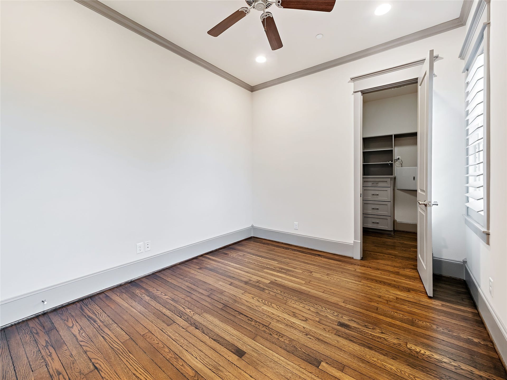 4019 Driscoll Street, Houston, TX 77098
