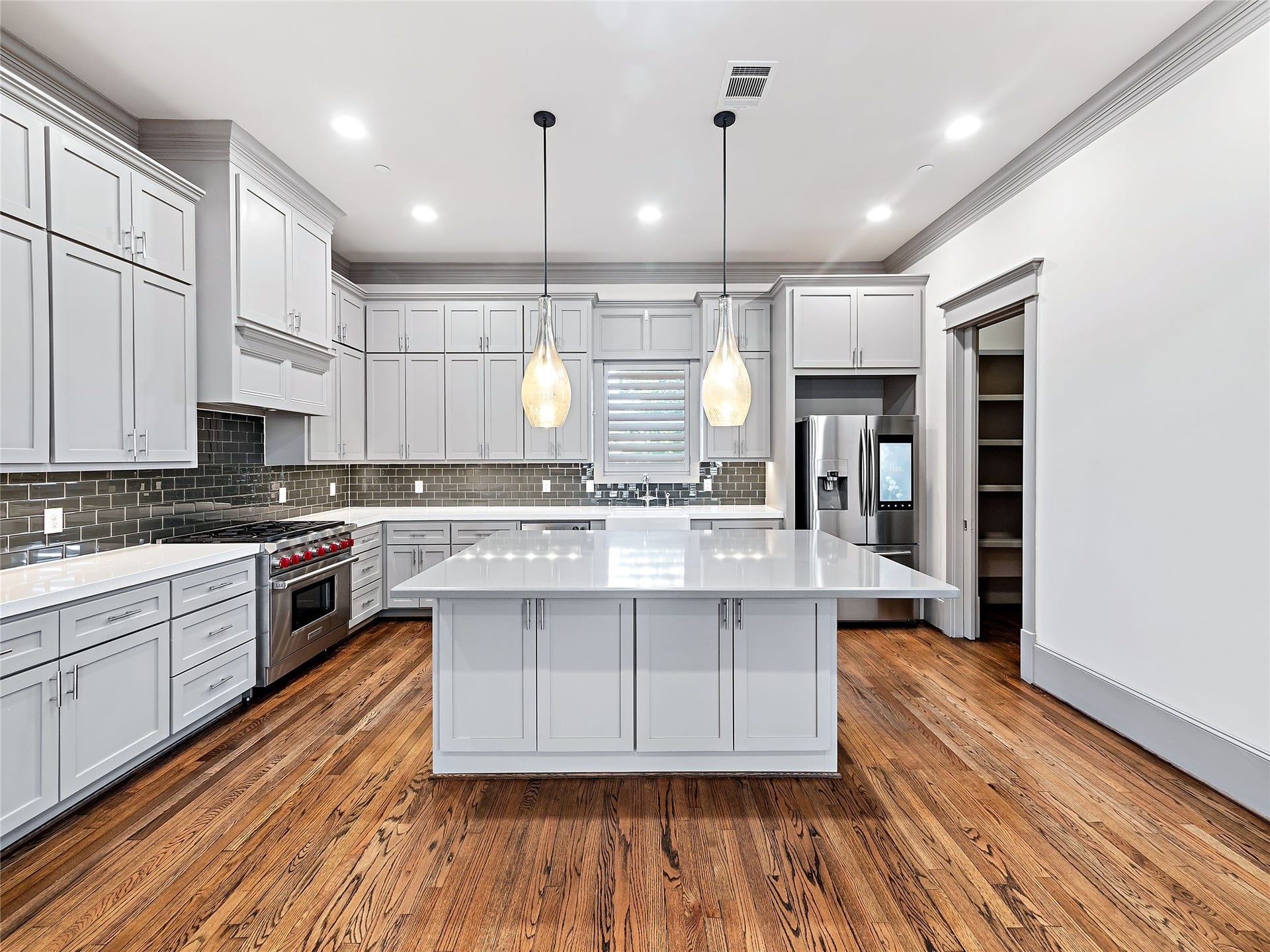 4019 Driscoll Street, Houston, TX 77098