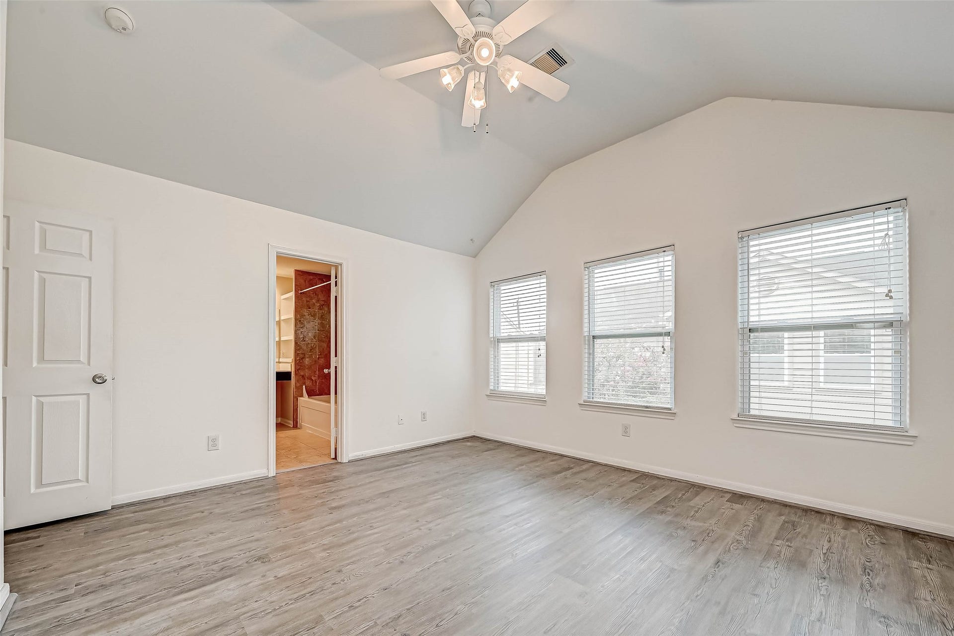 3204 Cline Street, #D, Houston, TX 77020 3204 Cline Street, #D, Houston, TX 77020