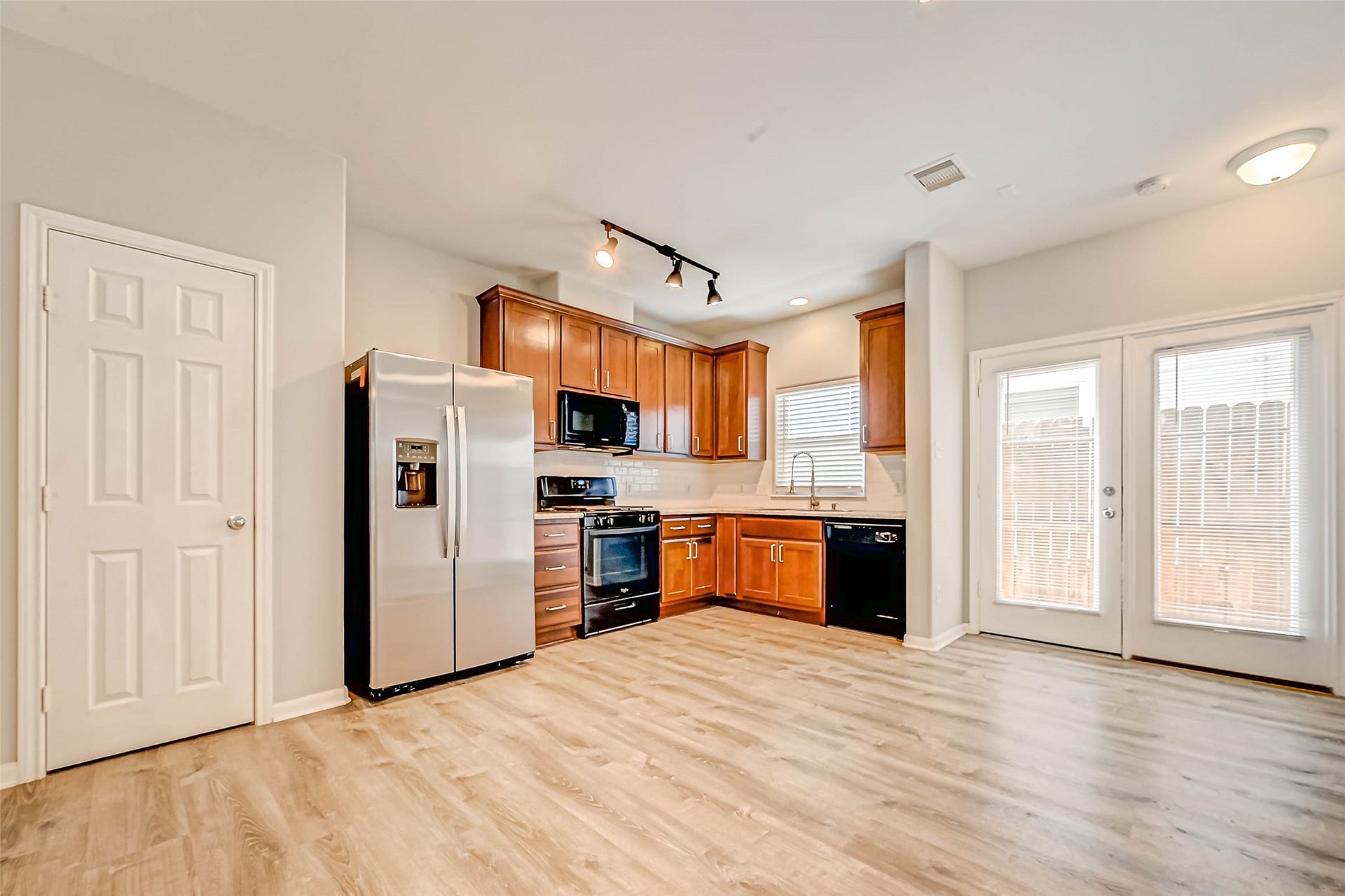 3204 Cline Street, #D, Houston, TX 77020 3204 Cline Street, #D, Houston, TX 77020