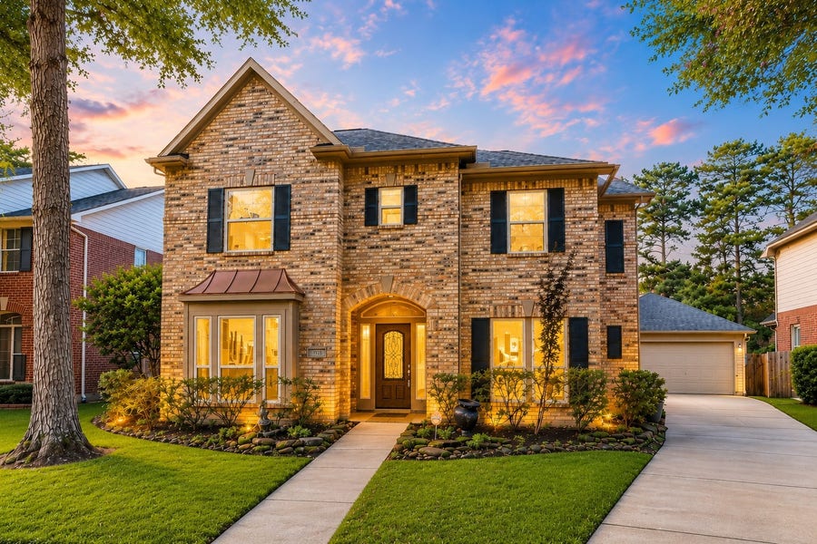 Property photo for 2915 Silverberry Trail, Kingwood, TX