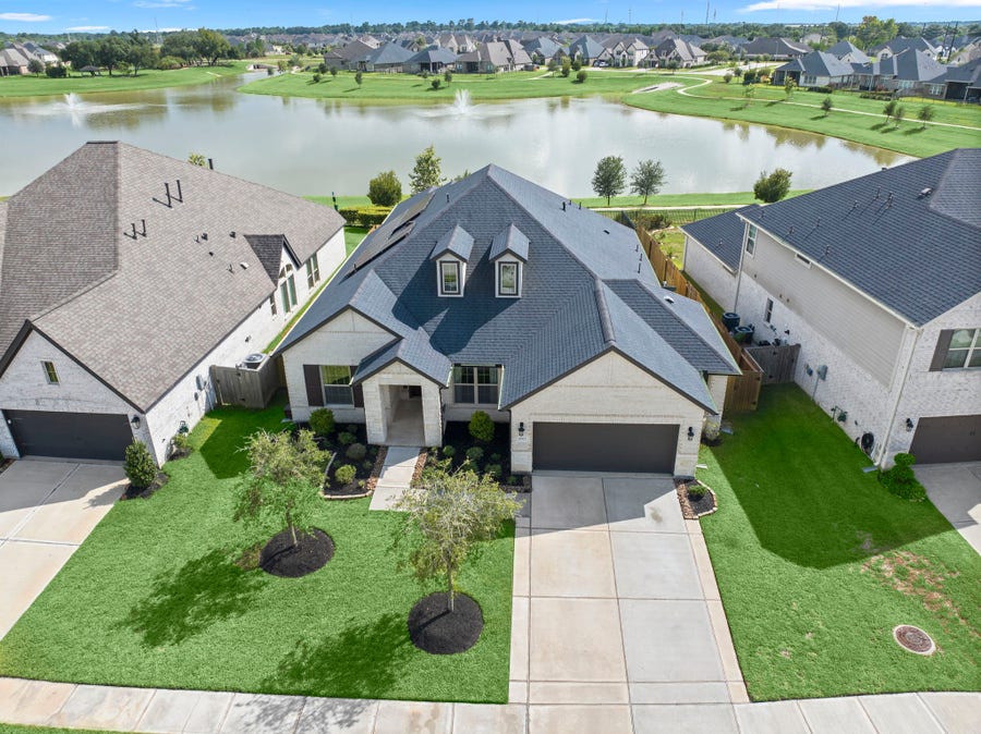 Property photo for 19315 Trotting Green Trail, Tomball, TX